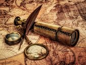 image of map  - Vintage magnifying glass - JPG 