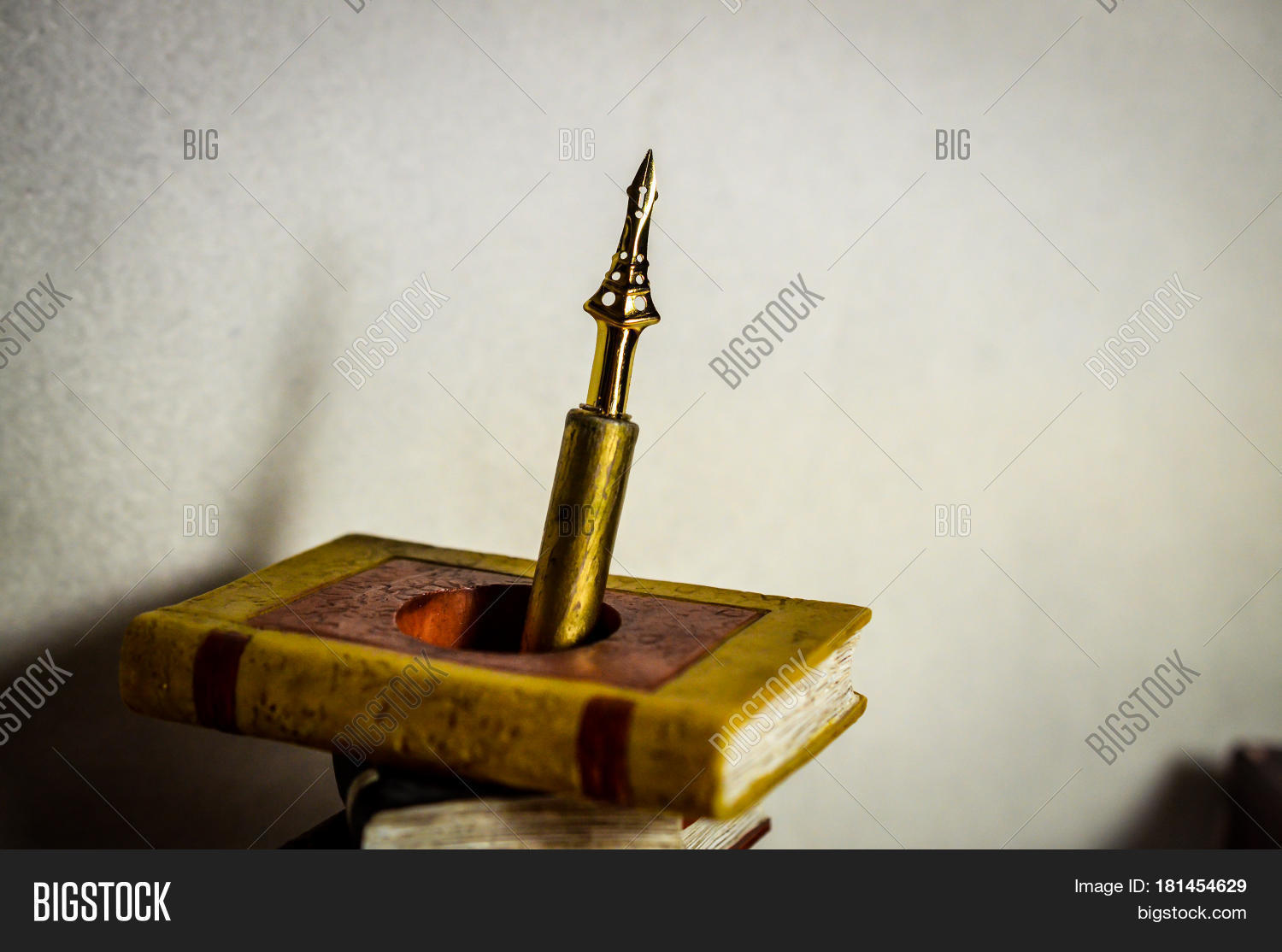 Quill Pen old fashioned vintage writing instrument Stock Photo & Stock