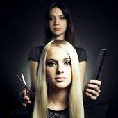 image of  photo  - Woman in a beauty salon - JPG 