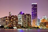picture of buildings  - Miami Florida - JPG 