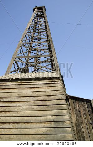 Old Fashioned Wooden Oil Derrick Image & Photo | Bigstock