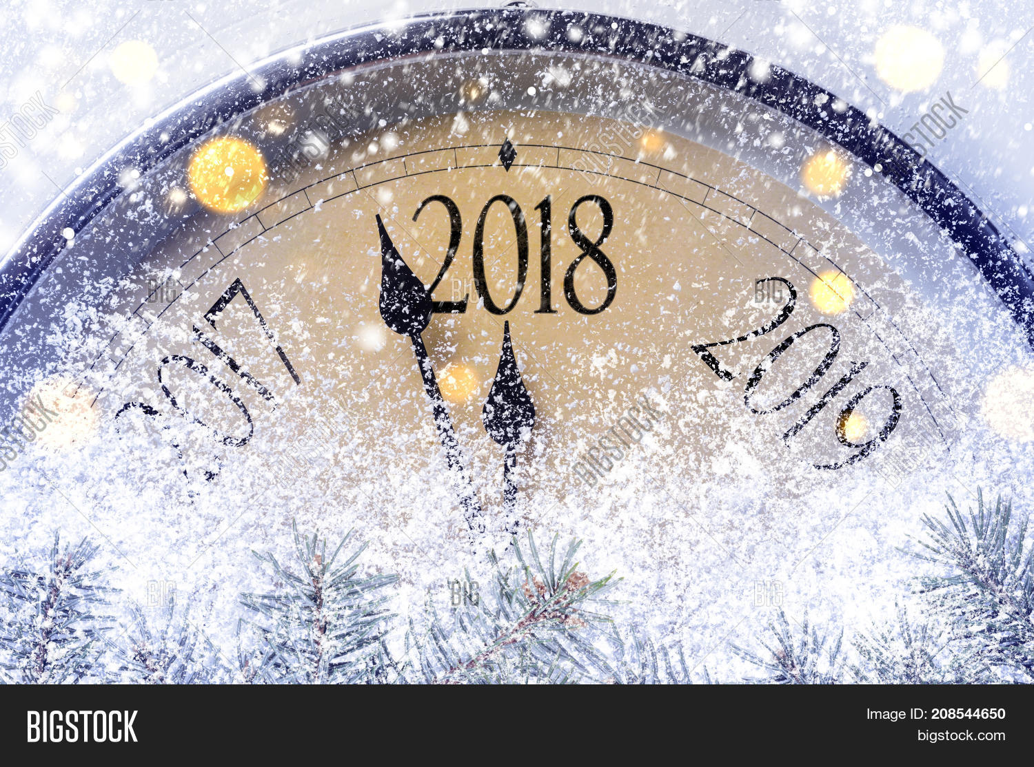 new year 2018 lasts how countdown midnight retro styleの画像 写真 bigstock new year 2018 lasts how countdown midnight retro styleの画像 写真 bigstock
