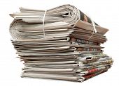 picture of newspaper  - Greater pack of newspapers on a table - JPG 