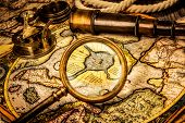 picture of map  - Vintage magnifying glass - JPG 
