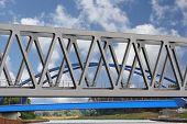 picture of bridge  - The new Peace Bridge in Genthin runs the Federal Road 1 across the Elbe - JPG 