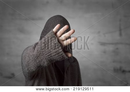 Poster: Celebrity is hiding