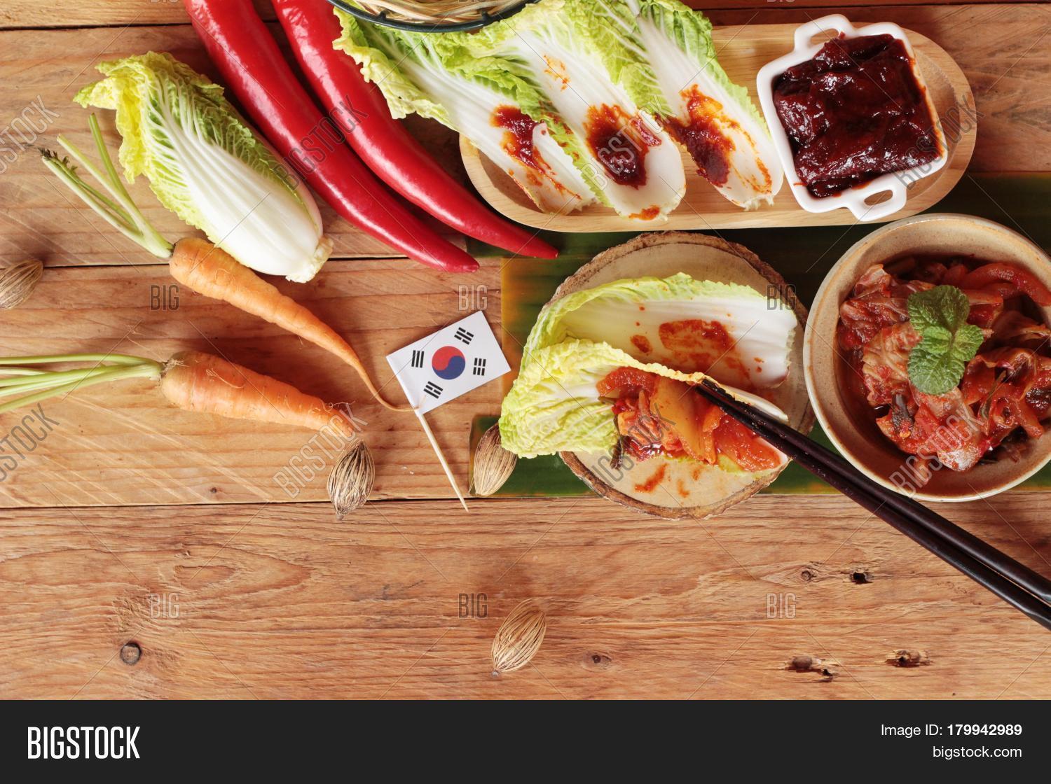 a description of kimchi a traditional korean food If you ever wanted to experience delicious korean food in vienna then the kimchi is the place to be here at kimchi of course you get the traditional korean fermented vegetable dish called kimchi kimchi - the great korean in vienna. a description of kimchi a traditional korean food If you ever wanted to experience delicious korean food in vienna then the kimchi is the place to be here at kimchi of course you get the traditional korean fermented vegetable dish called kimchi kimchi - the great korean in vienna.