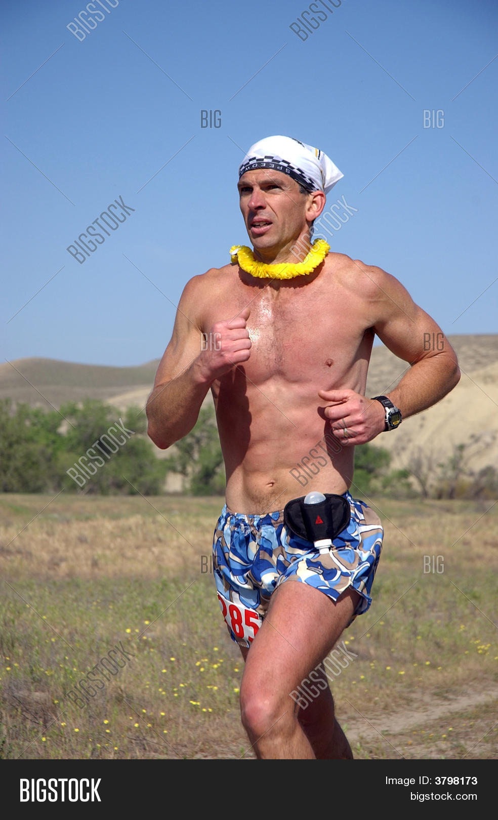 Male Cross Country Runner Stock Photo & Stock Images Bigstock
