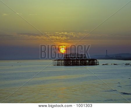 Tramonto e Pier rotto