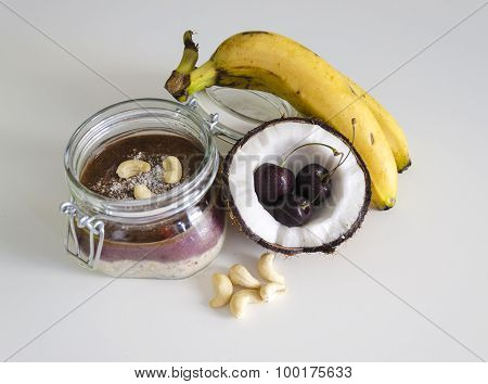 Cherry Coconut Banana Overnight Oats