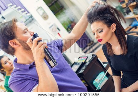 At The Hairdresser's