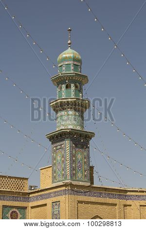 Minaret of The shrine of Fatima Almasomh