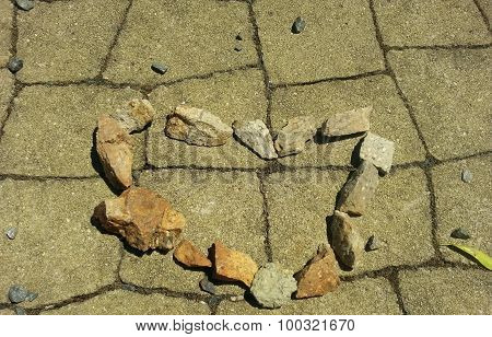 Hearth made of pebbles