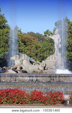 Neptune In Madrid