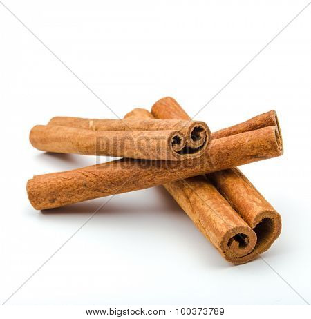 Cinnamon sticks  isolated on white background.