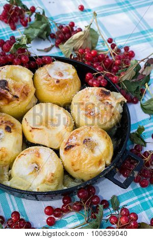 Appetizing baked apples with fresh Kalina