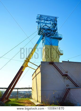 Mine Shaft