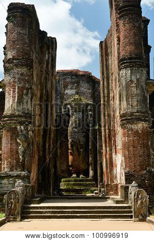Polonnaruwa Ruin, Lankatilaka Vihara, Sri Lanka