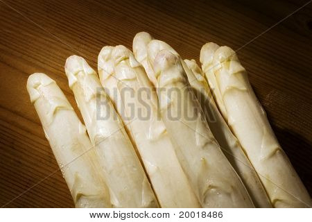 weißer Spargel