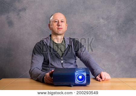 Young Man With Projektor Watch Good Film