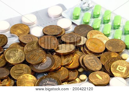 Russian melallic ruble and tablet drugs as an element of health