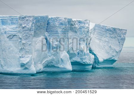 Antarctica - Antarctic Peninsula - Tabular Iceberg In Bransfield Strait