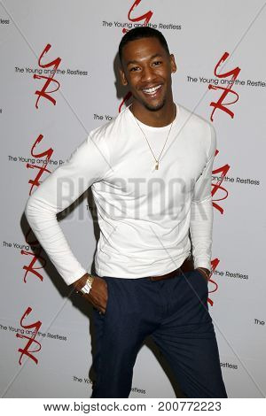 LOS ANGELES - AUG 19:  Darnell Kirkwood at the Young and Restless Fan Event 2017 at the Marriott Burbank Convention Center on August 19, 2017 in Burbank, CA