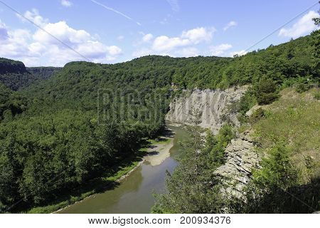 Overlook of Genesee River running through the Letchworth State Park Gorge.