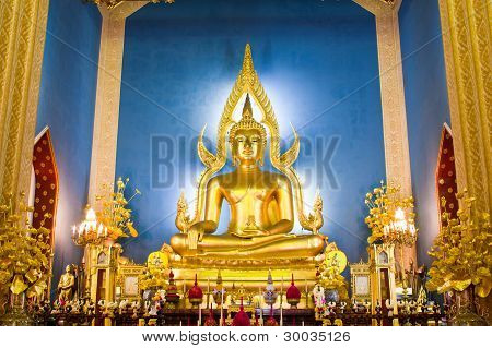 Wat Benchamabophit Chinarat 불상