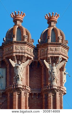 Arc de Triomf was built by architect Josep Vilaseca i Casanovas as the main access gate for the 1888 Barcelona World Fair