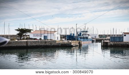 Ile D Yeu, France - September 16, 2018: View Of The Bridge Of A Ferry That Enters The Harbor Of The