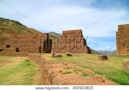 La Portada De Rumicolca, Ancient Gates And Aqueducts Near Lake Huacarpay, Archaeological Site In Cus