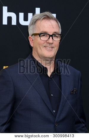 LOS ANGELES - MAY 7:  Luke Davies at the 