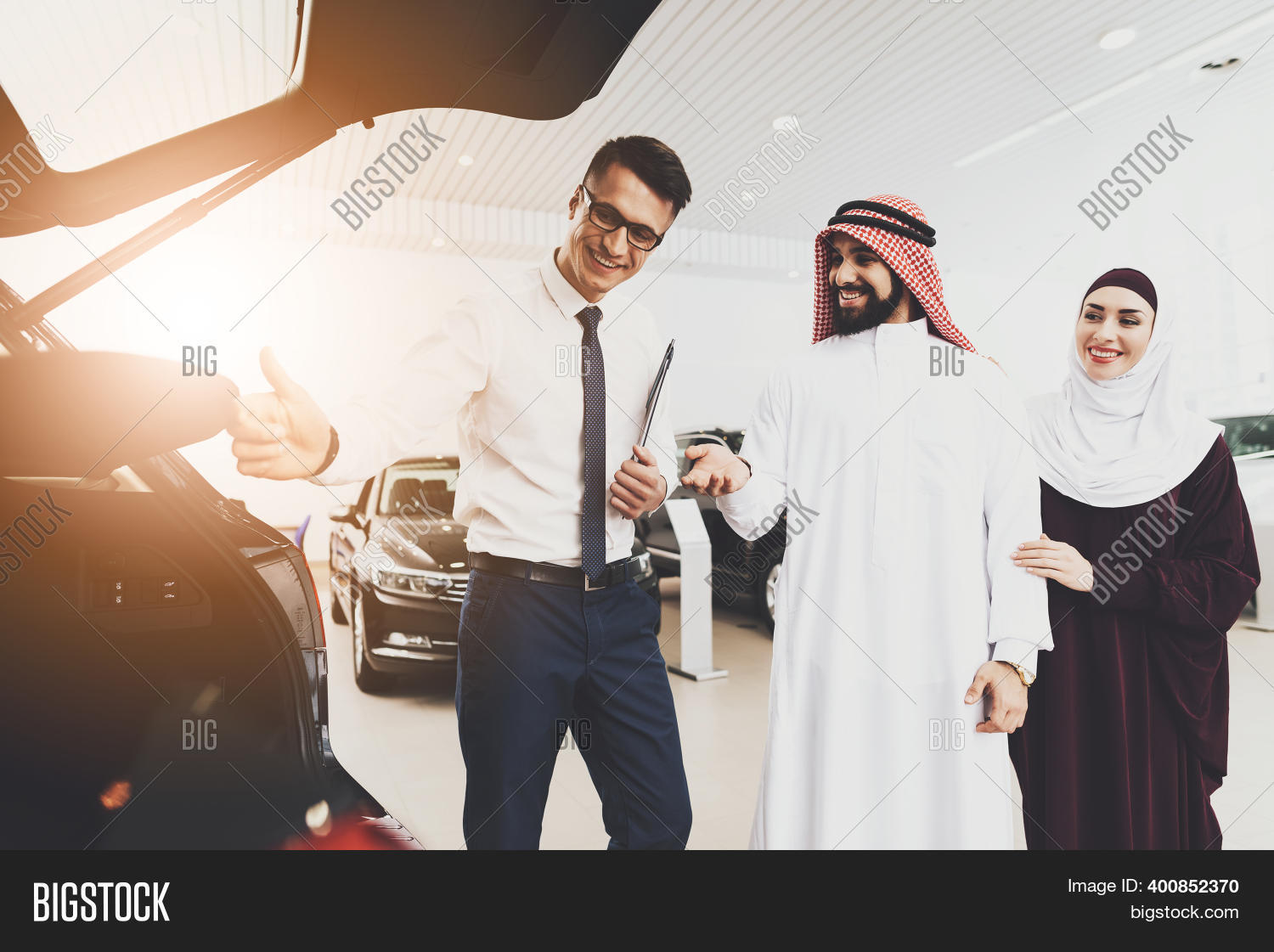 Arabic Man Car Image & Photo (Free Trial) Bigstock