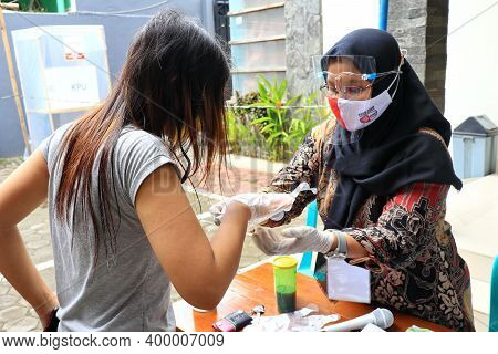 Election Activities For The Mayor Or Regional Head At One Of The Polling Stations, Pekalongan, Decem
