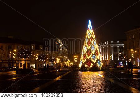Vilnius, Lithuania - December 18 2020: Vilnius Town Hall, Lithuania, Vilnius Rotuse With Christmas T