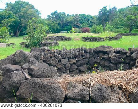 Orongo, The Relevance Of Easter Island. Orongo, The Relevance Of Easter Island.
