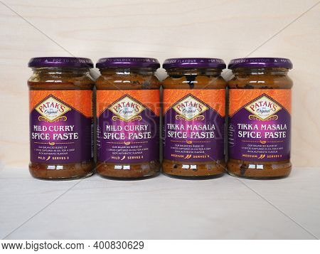 London - Circa December 2020: Patak's Jar Of Tikka Masala And Mi