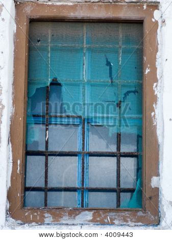 P1020225_Window-1