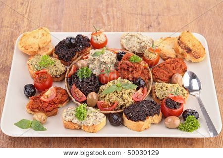 canape with olive tapenade