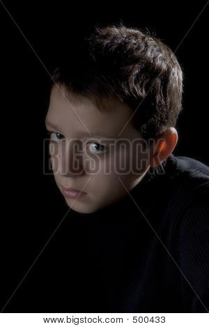 Ragazzo preoccupato