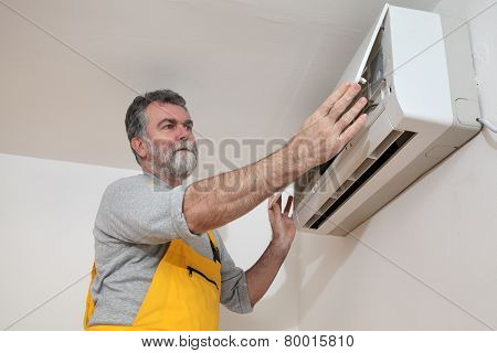 Air Condition Examine Or Install