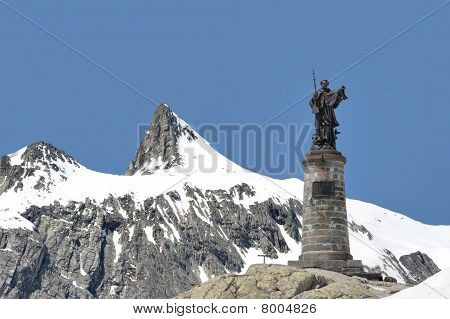 Statue af St Bernard