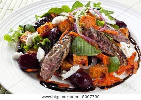 Warme lam salade