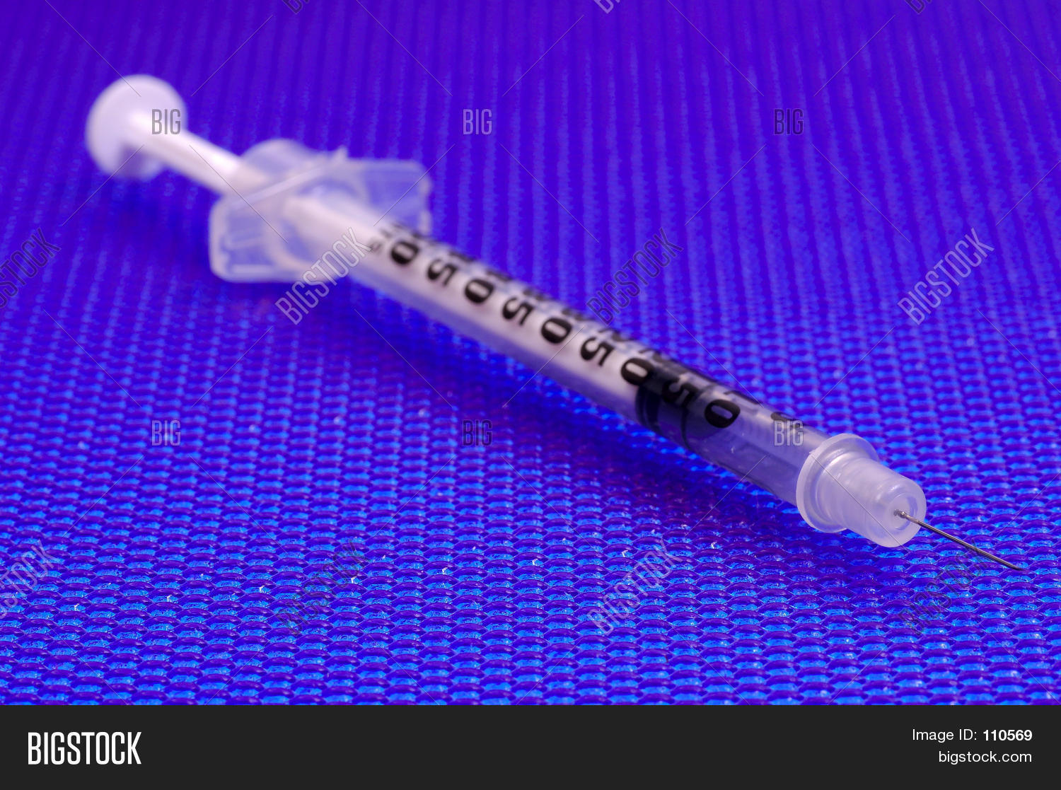 Hypodermic Needle Image & Photo Bigstock