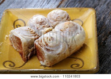 Cinnamon rolls