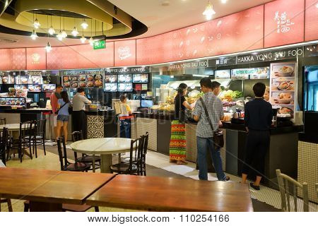 SINGAPORE - NOVEMBER 08, 2015: food court in The Shoppes at Marina Bay Sands. The Shoppes at Marina Bay Sands is one of Singapore's largest luxury shopping malls