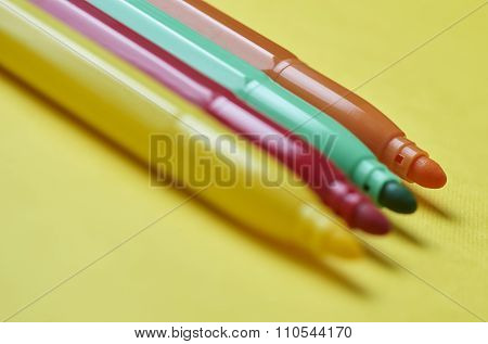 Markers, various colors