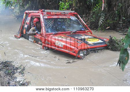 Extreme four wheel drive car adventurer