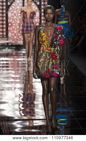 Reem Acra - Spring 2016 Collection